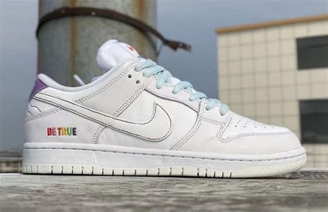 Nike dunk true check